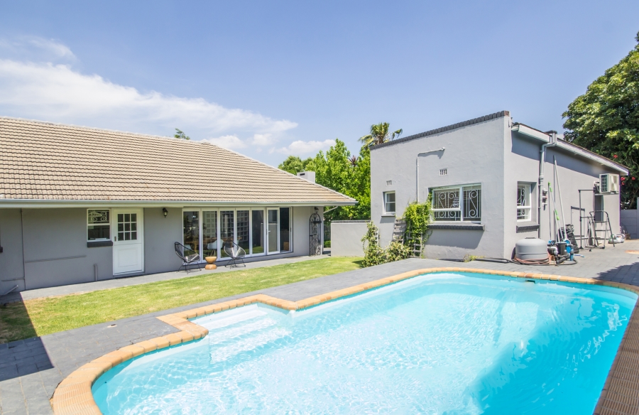 To Let 4 Bedroom Property for Rent in Vrykyk Western Cape